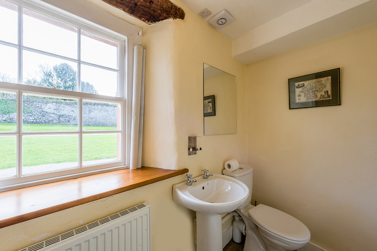 The bathroom in the self-contained holiday cottage at Appleby Castle